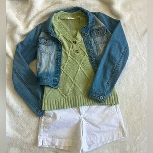 Cyrus Light Green Sleeveless Sweater Sz XS